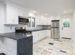 2037 Westfield Ave, Scotch Plains, NJ 07076