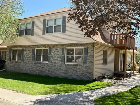 3027 W Capital Ave Suite 33, Grand Island, NE 68803