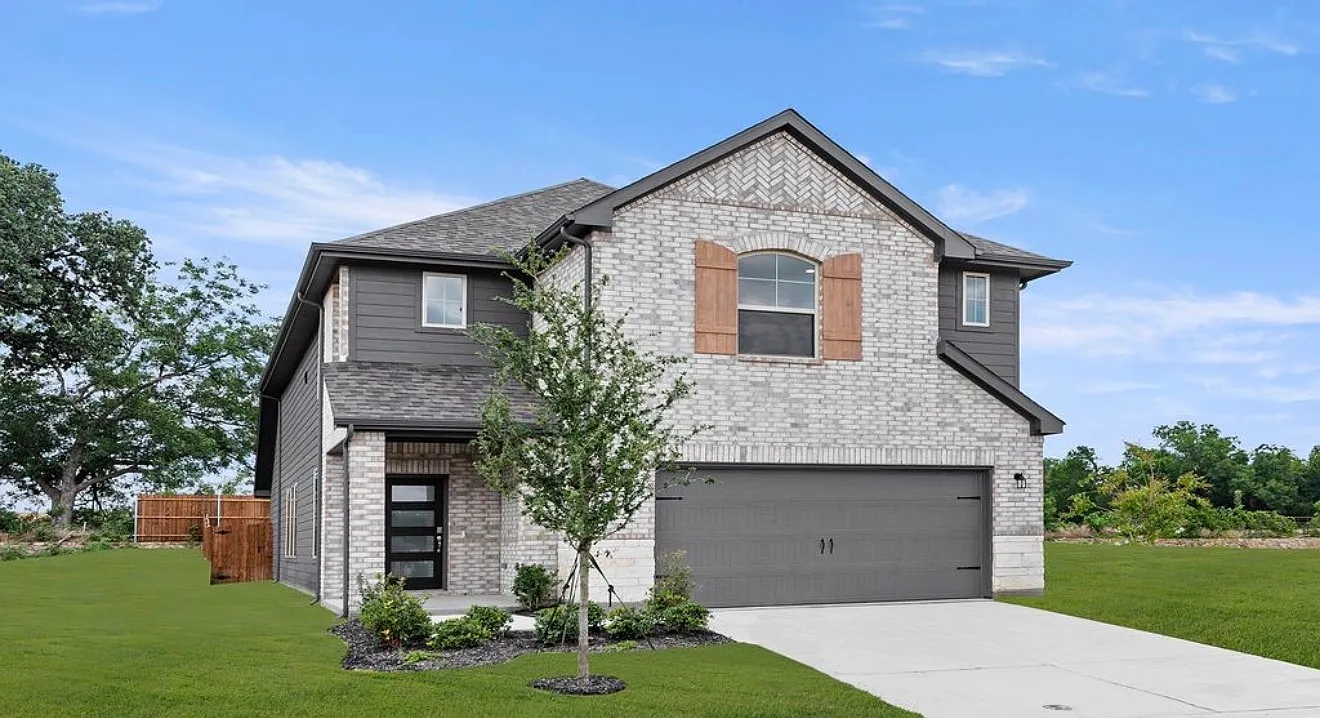 4 bed, 2502 sqft, $2,950 — Photo 1