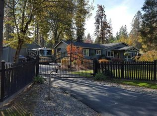 151 Johnson Dr, Grants Pass, OR 97527