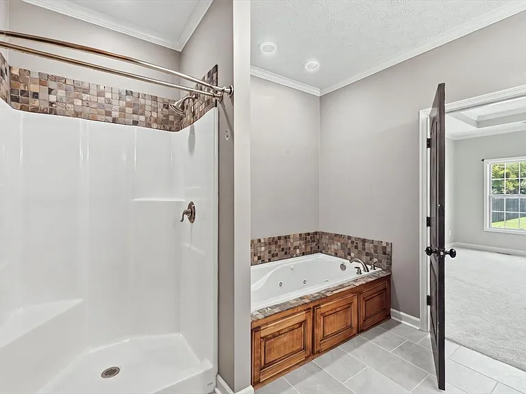 1205 Salem Rd SW — Photo 14