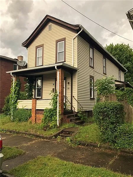 1832 5th Ave photo 1