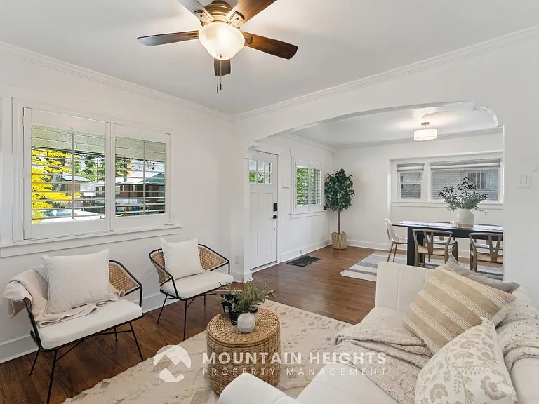 138 E Harvard Ave — Photo 5