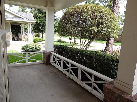 4th image of 15242 Ledgewood Park Dr