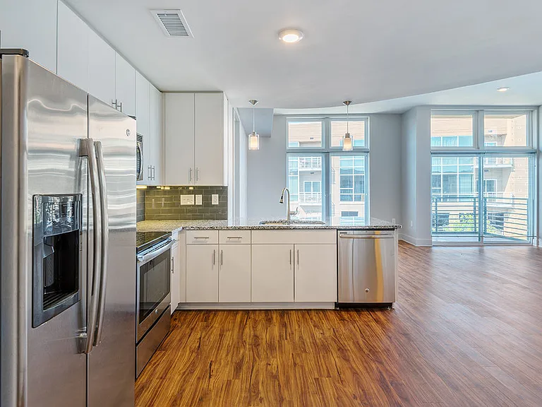 Environs Lofts at East 54 — Photo 2