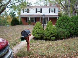 203 Gary Dr, Sewickley, PA 15143