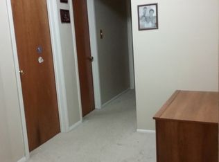 22646 Candace Dr, Rockwood, MI 48173