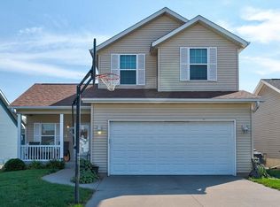 526 Moose Dr NW, Cedar Rapids, IA 52405