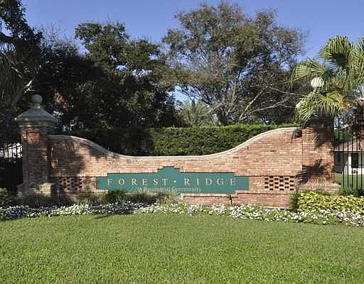 2nd image of 8975 Lake Park Cir S