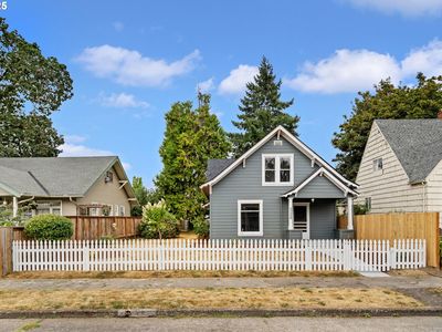 2035 4th St NE, Salem, OR, 97301