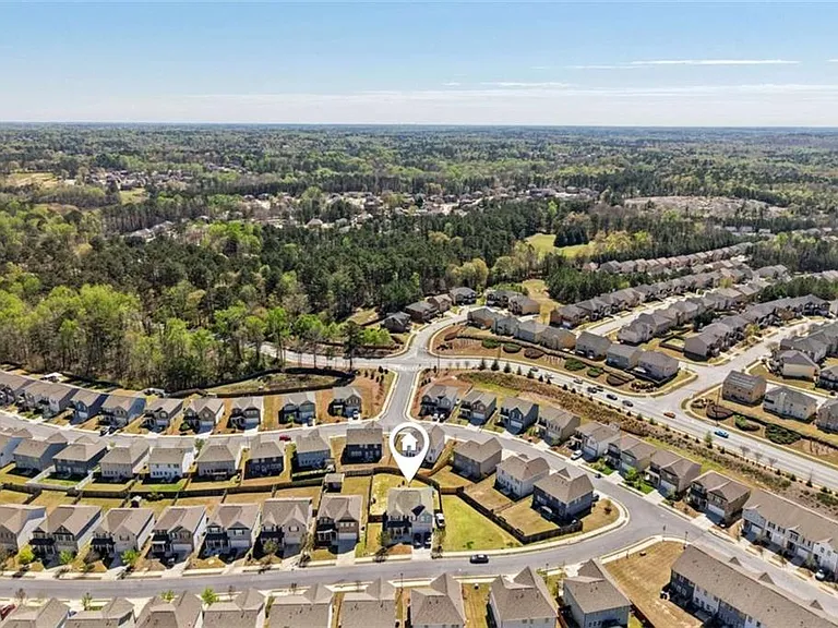 3605 Broadwick Ln — Photo 35