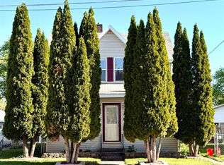 212 12th St NW, Mason City, IA 50401