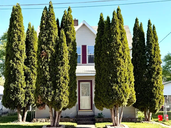 212 12th St NW, Mason City, IA 50401