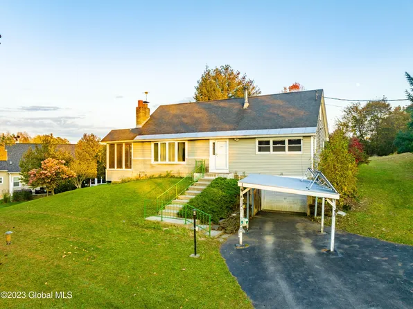281 Winter Street Ext., Troy, NY 12180