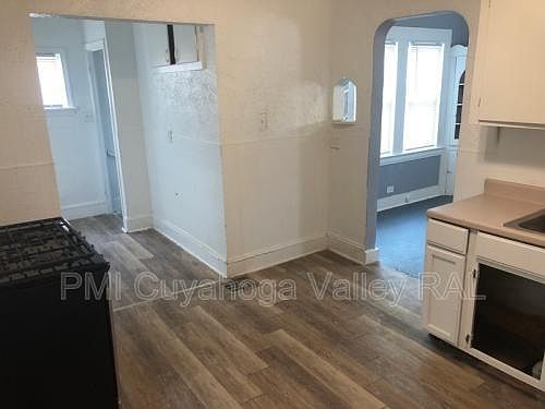 1st image of 12608 Woodside Ave
