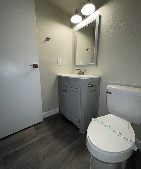 2-Bedroom Bathroom