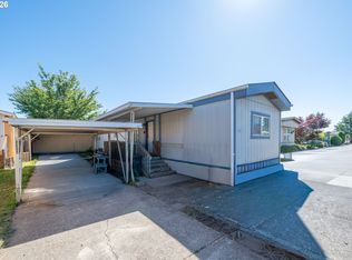 3237 Elm St #21, Hubbard, OR 97032