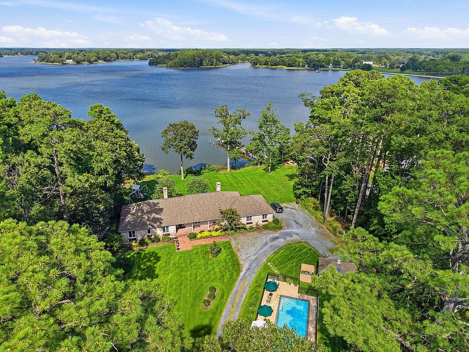 1st image of 27476 Travelers Rest Ct