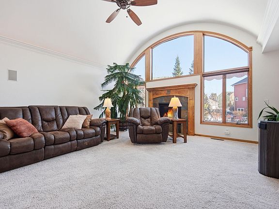 5th image of 11656 Azure Ln