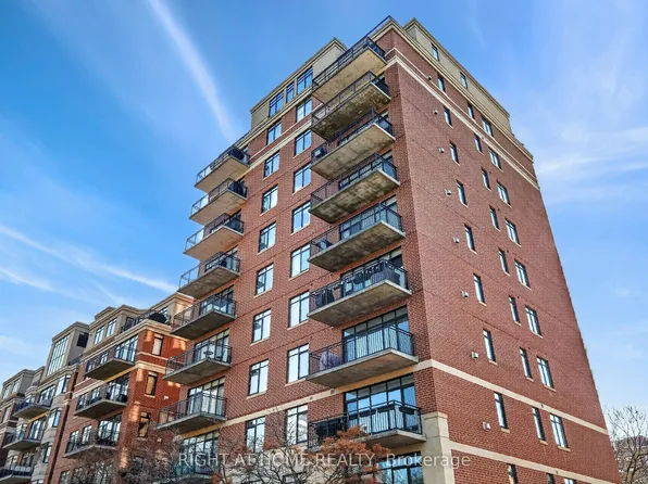 374 Cooper St #901, Ottawa, ON K2P 2P4