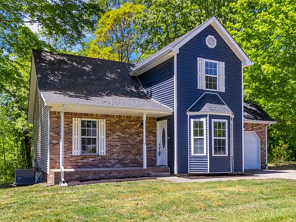 2nd image of 1732 Longbow Ct