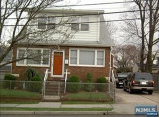 5 Prospect St, Lodi, NJ 07644