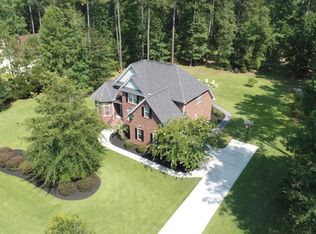 2076 Briar Bend Rd, Ridgeville, SC 29472