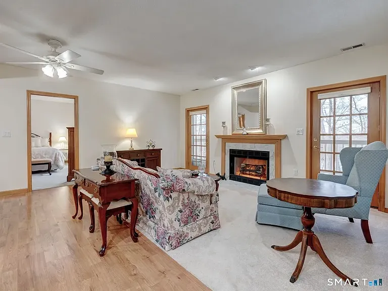 33 Langdon Ct #D104 — Photo 15