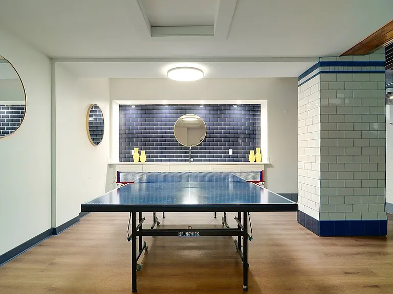 The Parkway Apartments — Photo 19