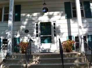 10 Grey Hollow Rd, Norwalk, CT 06850