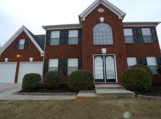 81 Courtneys Ln, Fayetteville, GA 30215