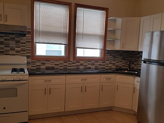 2nd image of 12813 14th Ave #1F