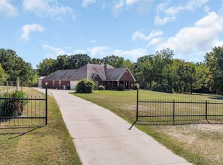 265 Paint Horse Rd NW, Ardmore, OK 73401