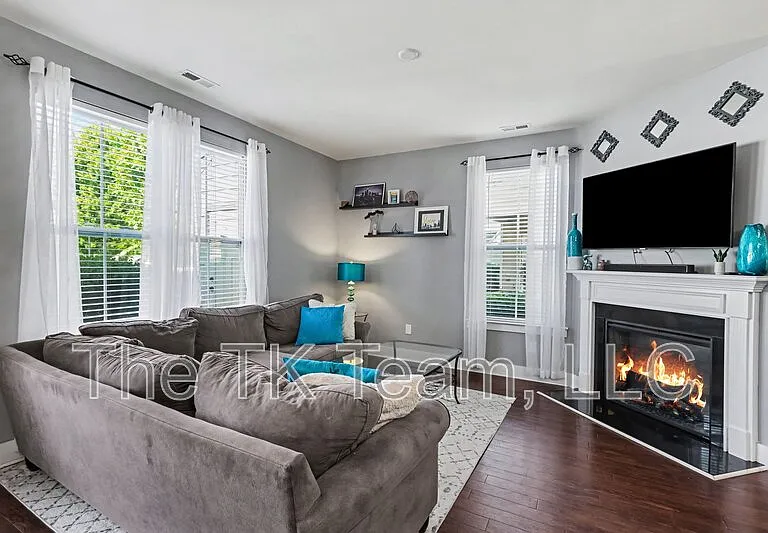 3835 Willow Green Pl #1 — Photo 6