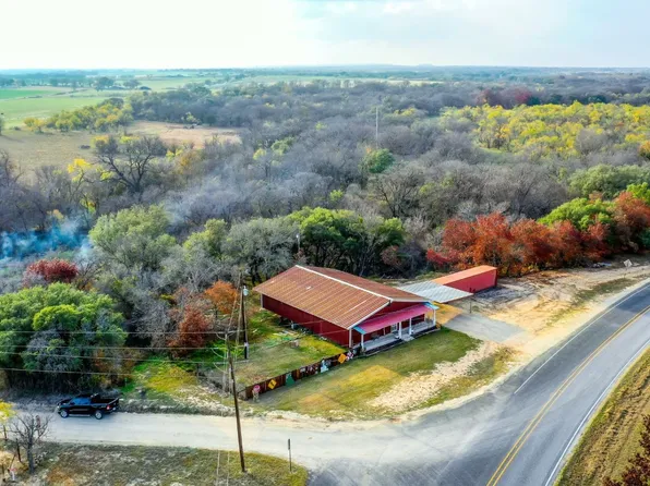 2936 Highway 3381, Comanche, TX 76442