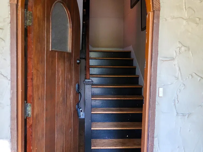 W Agarita Ave — Photo 16