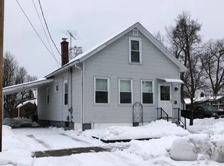 81 Chapel St, Chicopee, MA 01020