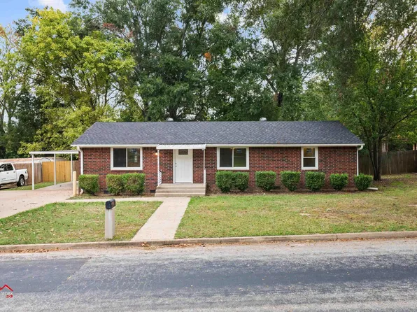 112 N Rainbow Dr, Whitehouse, TX 75791