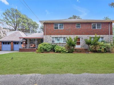 420 Old Country Road, Melville, NY, 11747