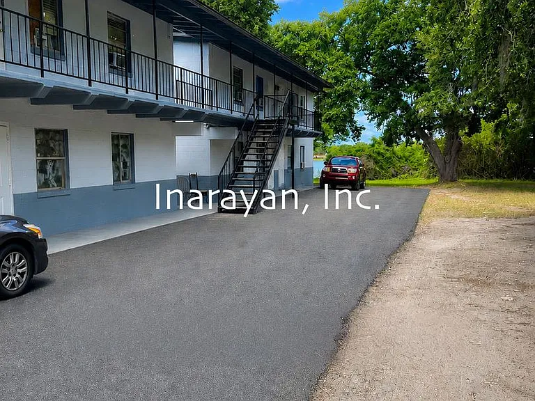 430 Sunset Dr #1-8 — Photo 1