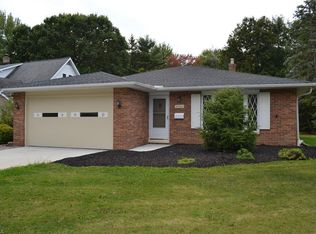 6762 Glenallen Ave, Solon, OH 44139