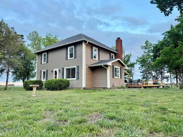 1625 E 60th Ave N, Belle Plaine, KS 67013
