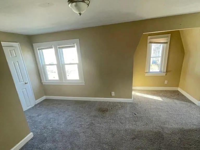 3236 Walnut St — Photo 3