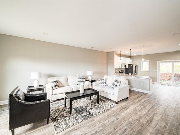 4th image of 75 Emanuel Ct Lot 2