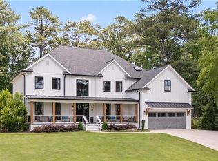 9995 Bankside Dr, Roswell, GA 30076