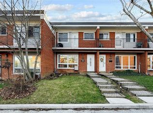 3001 Centennial Dr #25, Burlington, ON