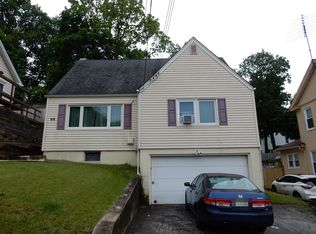 88 Madison St, Dover, NJ 07801