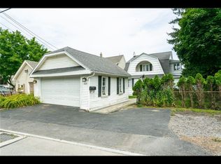 528 Beach Ave #1, Rochester, NY 14612