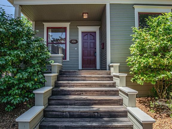 4th image of 306 Pitt Avenue
