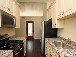 714 S 10th St #A, Philadelphia, PA 19147